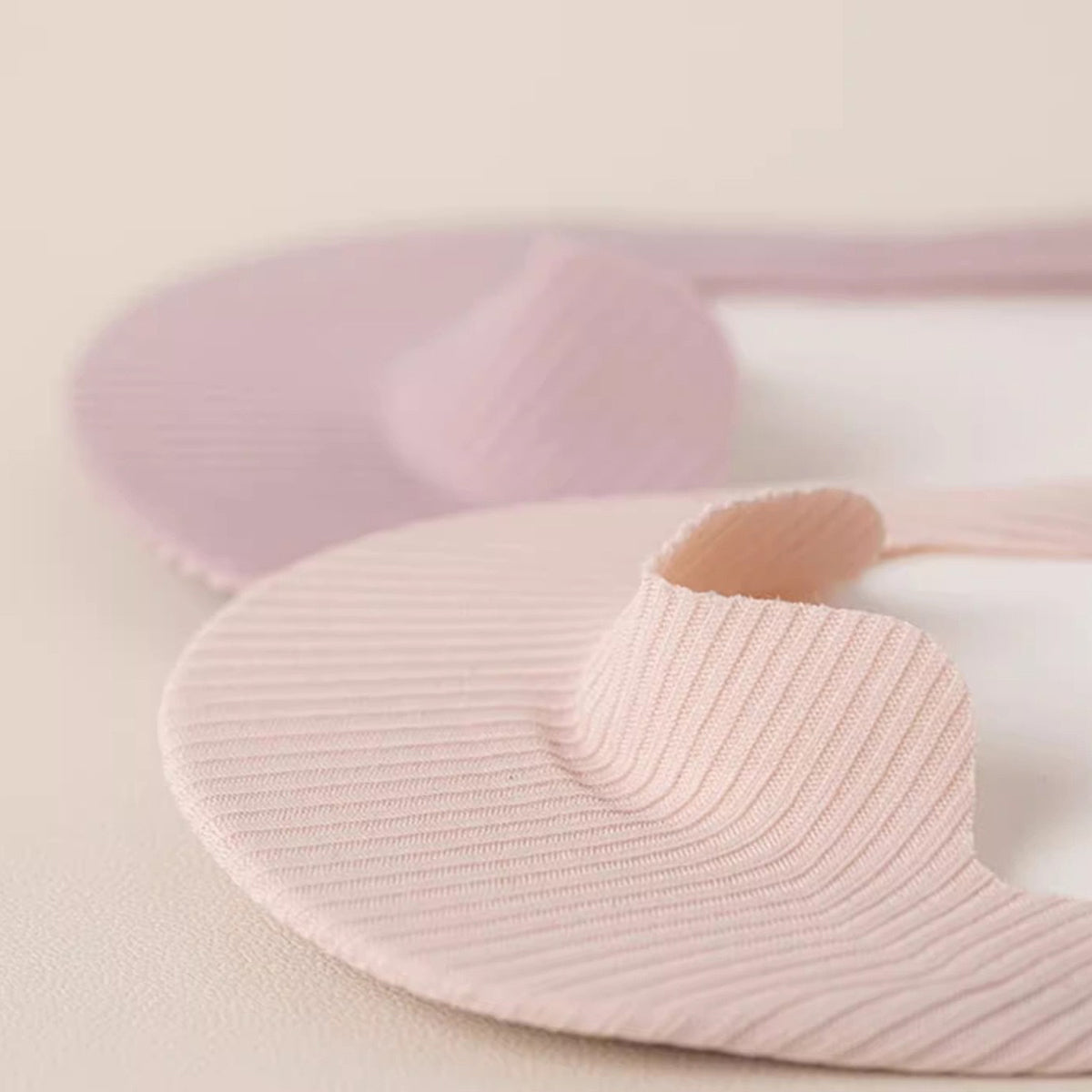 CandiKoKo Seamless Grip n' Go Socks kit of 6